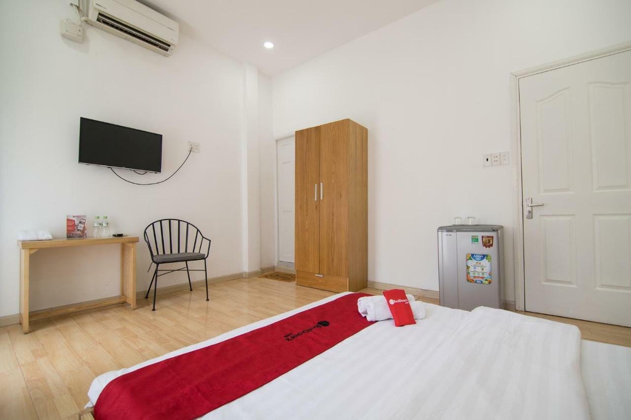 Reddoorz Near Nguyen Hue Walking Street 2 - Dorms Available Cidade de Ho Chi Minh Exterior foto